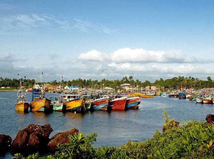 Kapparatota Harbour: The Coastal Mooring