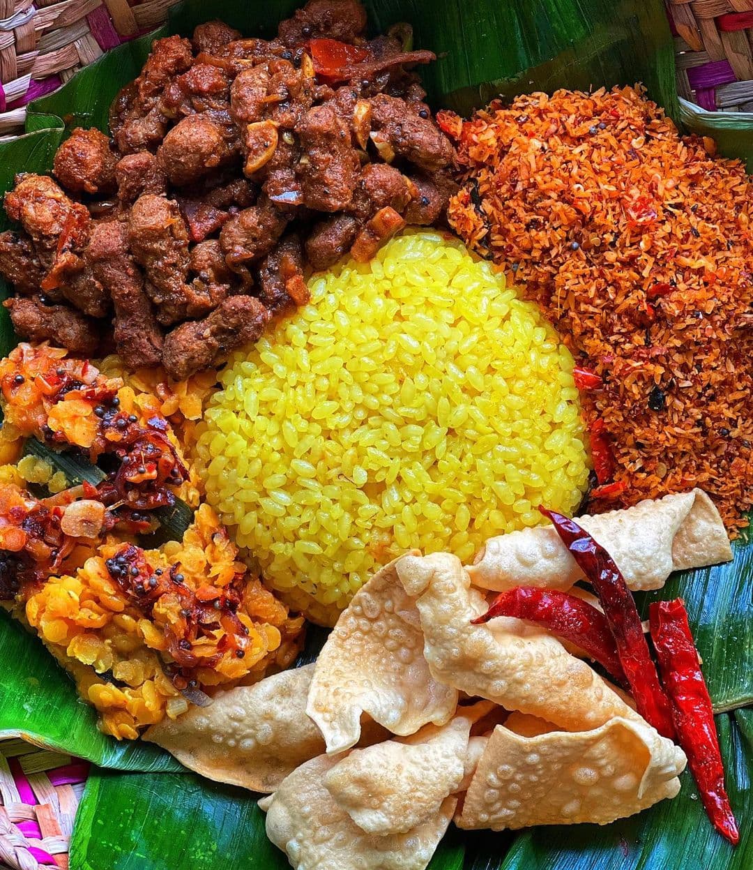 Eating Vegan in Weligama: Where to Find Delicious Plant-Based Sri Lankan Curries
