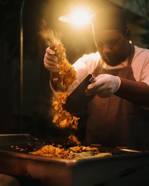 The Essential Sri Lankan Food Guide: 7 Weligama Street Foods You Must Try